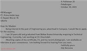 Sebelumnya kita sudah belajar contoh soal personal letter sekarang ini adalah contoh soal job application letter dan jawabannya. Contoh Soal Application Letter Pilihan Ganda Beserta Jawabannya