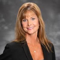 Donna Thrasher's Instagram, Twitter & Facebook