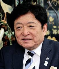 タマホームの社長は誰？ タマホームの社長は 玉木伸弥 氏。 また代表取締役会長は 玉木康裕 氏となっております。 お二人は親子ですね。 息子である 玉木伸弥氏は2018年から社長 を継いでいます。 ã‚¿ãƒžãƒ›ãƒ¼ãƒ  20å¹´ã§æ€¥æˆé•· ã®èˆžå°è£ ã‚¿ãƒžãƒ›ãƒ¼ãƒ  æ±æ´‹çµŒæ¸ˆã‚ªãƒ³ãƒ©ã‚¤ãƒ³ ç¤¾ä¼šã‚'ã‚ˆãã™ã‚‹çµŒæ¸ˆãƒ‹ãƒ¥ãƒ¼ã‚¹