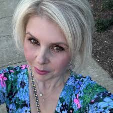 Danielle Vick's Instagram, Twitter & Facebook