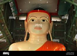 Bangladesh statue hi-res stock photography and images