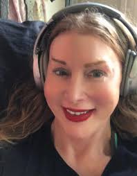 Avoiding assumption traps in cold outreach