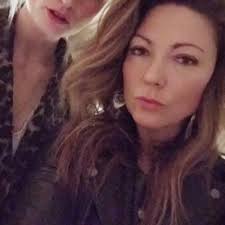 Lara Shaw (@larashawzy)