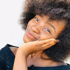 Trecho do livro 500 Dias Sem Você da autora @samanthasilvany. Peça agora  seu livro físico e sigam: @benditacuca! 🥰 @benditacuca 🧡