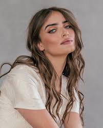 Vivian Johnson (@vivianmakeupartist) • Instagram photos and videos