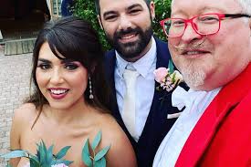 Guy Wade Magical Hosting, Magician and MC in Faversham, Kent