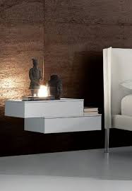 Nachtisch Zum Einhangen Weiss Und Braun Wand Haus Deko Luxusschlafzimmer Nachttisch Design