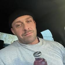 Holly Kenniston and Andrew Amato's Wedding Website