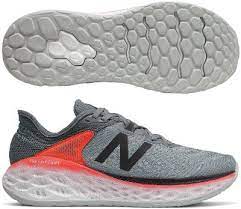 No matter if your goals are going more miles to spending more time on your feet, this kick is designed and engineered with superior cushioning and an ultra heel construction that adapts to your foot to offer seamless comfort and a modern aesthetic. New Balance Fresh Foam More V2 Fur Herren Gunstiger Kaufen Fortsu De