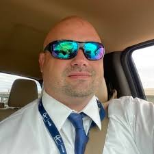 Tim Mccratic's Instagram, Twitter & Facebook