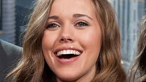 Why Jessa Duggar Seewald Is Getting Slammed For Letting Her Son Eat Snow