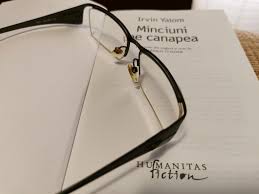 Filmul se numeste when nietzsche wept, este aparut in 2007, sub regia lui pinchas perry. Recenzie Minciuni Pe Canapea Irvin D Yalom 10 Recenzii
