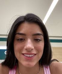 Pin By Juliacruz On Dixie D Amelio In 2020 Dixie Instagram Singer