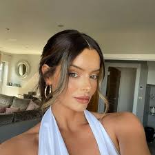 Love Island star Maura Higgins pays emotional tribute to tragic best friend  she misses 'every day'