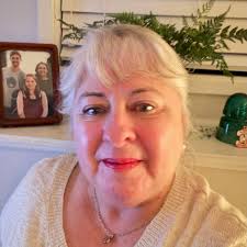 Reitmans temporarily becomes ReitWOMAN for International Women's Day! ✨ In  celebration of the upcoming International Women's Day