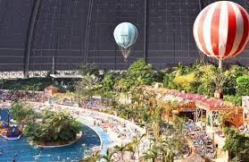 Tropical Island I Tyskland Fortryllende Badeland Forlystelsespark Com