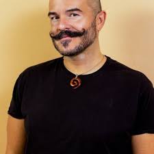 POLYNESIAN TOUCH THERAPY