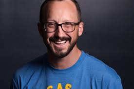 Elisha Tan & Good Giggles