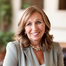 Amazon.com: Emily Slone McKinney: books, biography, latest update