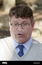 Sean astin rudy hi-res stock photography and images