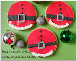 Recipes and baking tips ; Decorated Christmas Cookies Can Be Easy