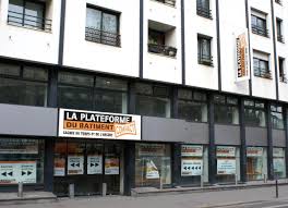 Découvrez ce qui fonctionne bien chez la plateforme du bâtiment d'après les personnes qui sont le mieux placées pour le savoir. Paris 19 Place Stalingrad