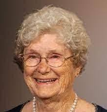 Barbara Mages's Instagram, Twitter & Facebook