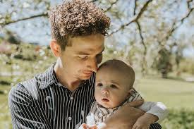Family ♥️ 📷: @mintphoto.ca . . . #family #familyphotos #yyc #calgary