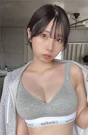 三橋くん。、ふっくらバストに心奪われるスポーツブラ自撮りが「とにかく最高」 (2022年8月24日) - エキサイトニュース