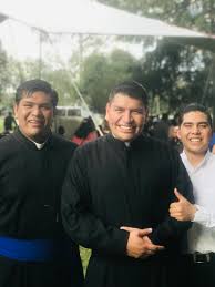 Abelardo Chacon (@abe_2998)