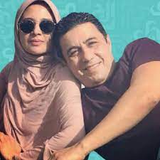 هو ابني الثالث وأنا بحب الصبيان منذ صغرى واعتبر محمد هدية من الله، أما. Ø­Ù†Ø§Ù† ØªØ±Ùƒ Ù…Ø¹ Ø²ÙˆØ¬Ù‡Ø§ Ø§Ù„Ø®Ø§Ù…Ø³ ØµÙˆØ±Ø© Ù…Ø¬Ù„Ø© Ø§Ù„Ø¬Ø±Ø³