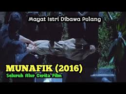 Film ini merupakan arahan sang sutradara bernama syamsul yusof yang juga berperan sebagai penulis skenario dalam film ini. Ayah Yang Menyihir Anaknya Sendiri Seluruh Alur Cerita Film Munafik 2016 Youtube