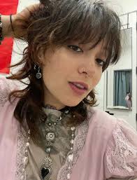 Hey ladies! I just joined today bc I love decorating and being inspired by  the ideas of others. I'm working