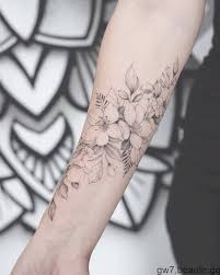 2019 Tatouages Feminins 220 Tendances Pour Vous Pour Decider Tatuagens Tatuagem Pequena Tatoo