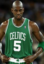 Kevin Garnett Photos Photos Boston Celtics V Golden State Warriors Boston Celtics Celtics Basketball Kevin Garnett When the garden hdx scoreboard showed garnett during the celtics' loss to the lakers, the crowd burst into one of the. boston celtics v golden state warriors