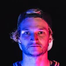 Andy Haug (@andyhaugparkour)