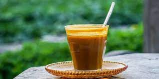 Rebus air sebanyak 2 liter dengan api yang sedang saja, kemudian masukan semua bahan yang telah sudah disiapkan diatas, yakni asam jawa, kencur, kunyit, gula jawa, dan jahe. 10 Manfaat Kunyit Asam Untuk Wanita Bantu Atasi Nyeri Haid Hingga Keputihan Merdeka Com