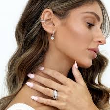 Nadia Herring's Instagram, Twitter & Facebook