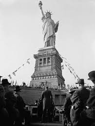 Historylookingback Statue Of Liberty Statue Today In History