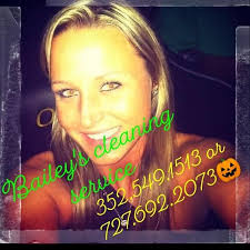 Are there any FB cleaning groups for Pensacola area?