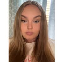 20+ "Mia Barlow" profiles