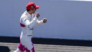 By 2009, nine indy 500s down, helio castroneves was on his way to indycar racing's. Gbeqg9o6k Ti3m
