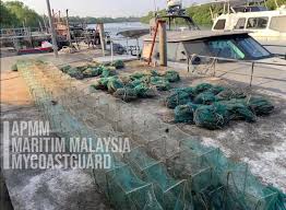 Subang jaya selangor malaysia tel: Irfan Newboys Ø¹Ù„Ù‰ ØªÙˆÙŠØªØ± Apmm Rampas 34 Set Bubu Naga Beritain Zon Maritim Kuala Kedah Berjaya Merampas 34 Set Bubu Naga China Prawn Net Trap Di Kawasan Perairan Tanjung Jaga Yan Petang Semalam