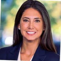 Kristen Hyde's Instagram, Twitter & Facebook