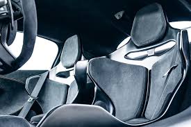 Each Carbon Fibre Shell Of The Optional Super Lightweight Seats In The Mclaren 600lt Weighs Just 3 35kg Mclaren Cars Mclaren Cars Mclaren Automotive Design