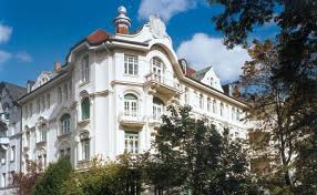 Deutsche bank filiale in 80802 münchen leopoldstraße 53, bayern, strasse: Donner Reuschel Sucht Senior Private Banker