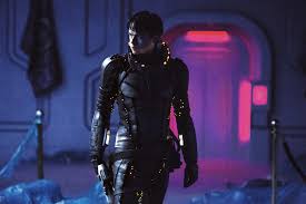 At the century, valerian and laureline are operatives charged with keeping order across the entire continents. Valerian And The City Of A Thousand Planets Dane Dehaan S Rigorous Training To Play A Space Agent