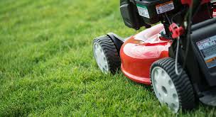 If you own a quality lawn mower it is important that you regularly service your lawnmower before the cutting season begins. Lawn Mower Repair Near Me