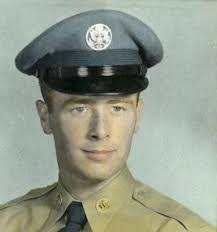 Carl Arno's Instagram, Twitter & Facebook