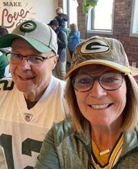 Lynette Krause's Instagram, Twitter & Facebook